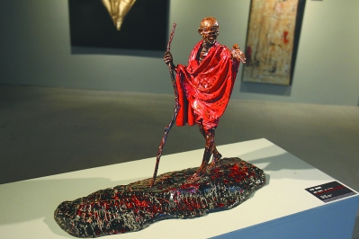 行者                    郑彦民