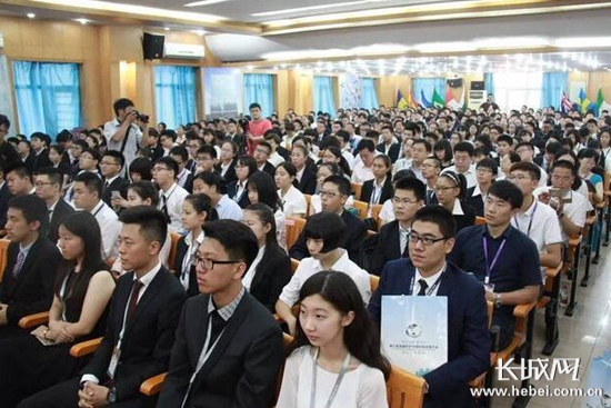 第三届全国中学生模拟联合国大会在石家庄开幕