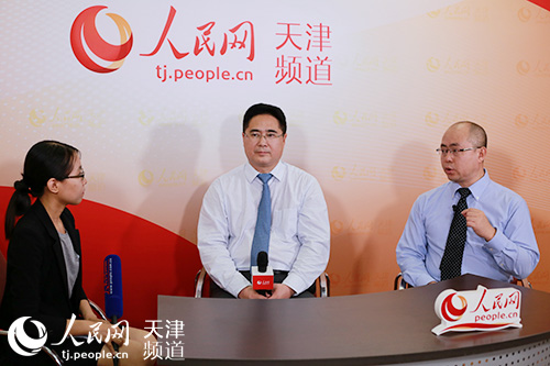 于振涛、姜宏景提醒广大市民注重饮食健康，重视在进食过程中的不适感觉，切莫讳疾忌医。孙晓川摄