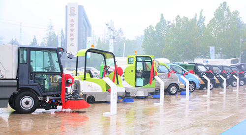 全系列纯电动环卫车全球首发 明年于北京主城