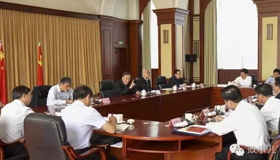 　　6月6日，王岐山在辽宁省召开座谈会。