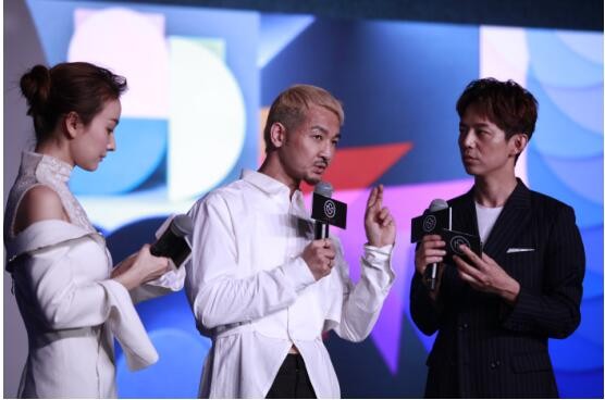 极密新品发布会亮相三亚 六大潮色妆容齐发