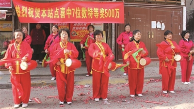 江苏彩民节日获奖已成常态 往年国庆假期频中
