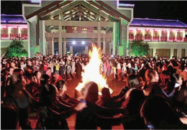 国庆各省旅游收入排行_崀山国庆旅游收入