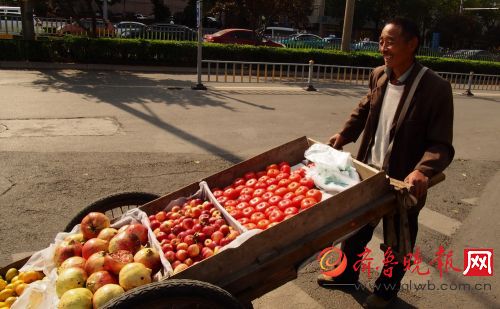 喝了蜜的柿子来了
