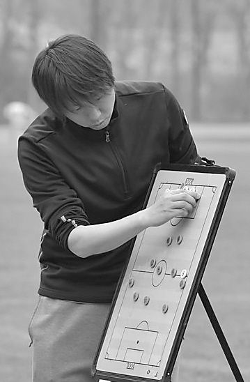 足协否认向高洪波施压 国足新帅预计下周选出