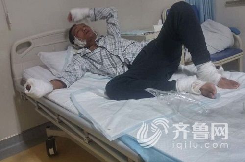 目前伤者在滨州市人民医院17楼烧伤整形科接受治疗