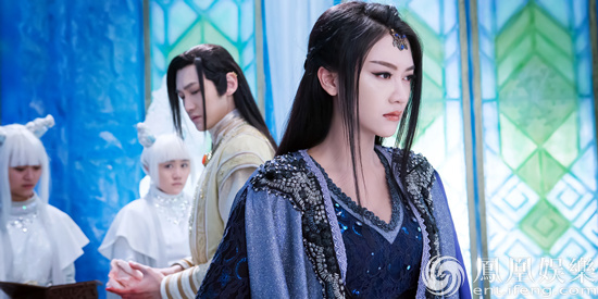 《幻城》收官 "月神"逯子不说再见