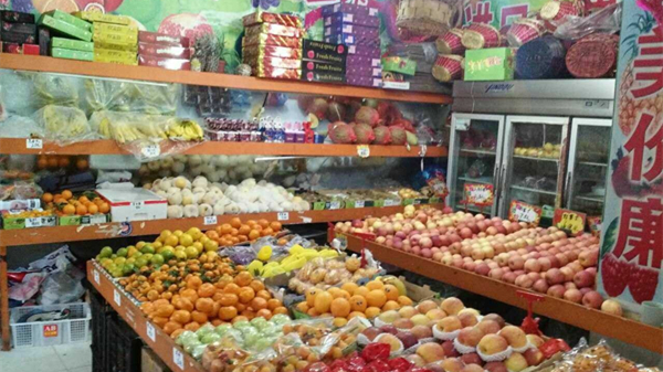 申城今年水果售价跌入冰点 橘子1元多一斤