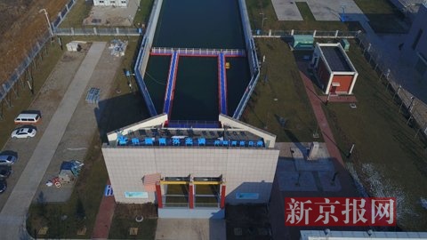 航拍南水北调中线工程天津段的外环出口闸。
