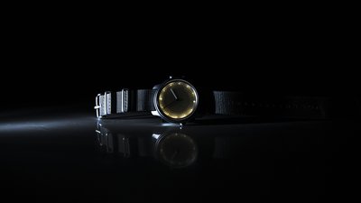 LunaR太阳能智能手表表盘显示图