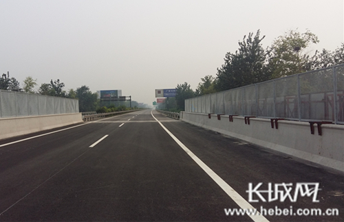 收入证明_高速公路警察 收入