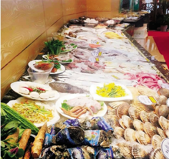 杭州海鲜火锅_德天肥牛海鲜火锅,将有机菜园子搬进了餐厅