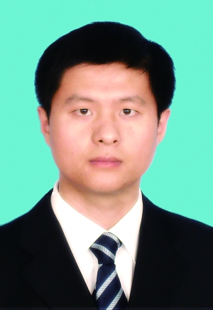　　孙鹤林　　电力调度员　　国网北京市电力公司调控中心