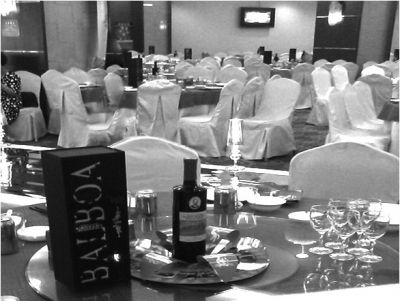 婚礼现场的张裕巴保国宴酒