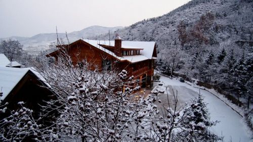 济南实拍：大雪降南山美爆眼球 大片来了！  齐鲁晚报 记者 周青先 摄