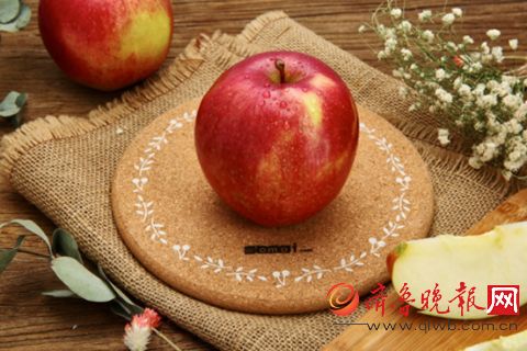 品味舌尖上的乐章 中粮我买网直采波兰苹果上