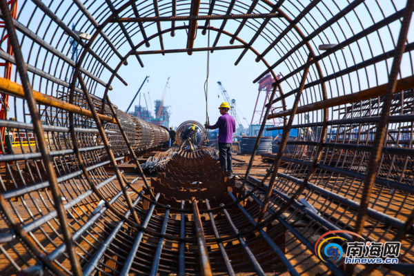 海南铺前跨海大桥雏形初现 完成总投资12612