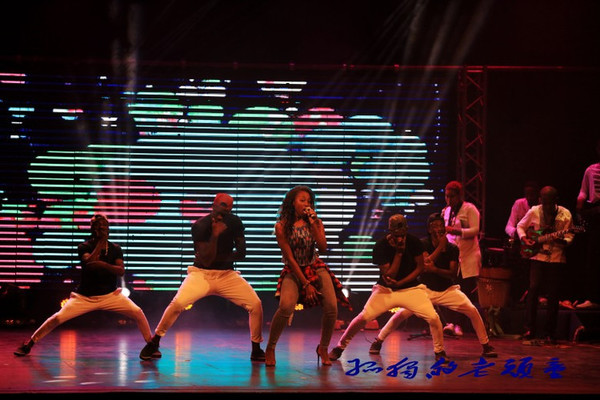 琵琶金蛇狂舞简谱_金蛇狂舞琵琶谱(3)