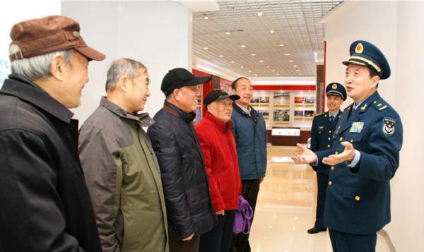 南部战区空军政委安兆庆升任军委装备发展部政