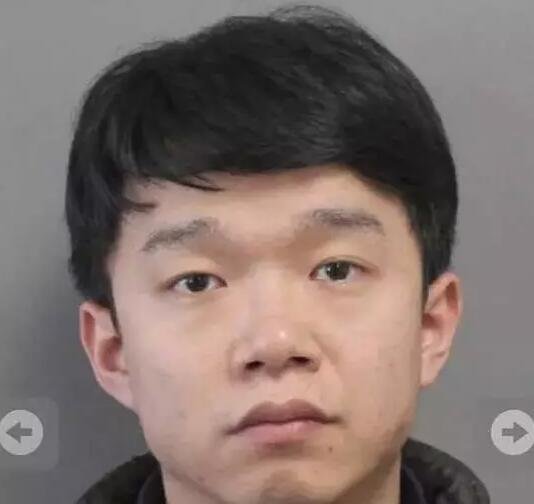 ▲疑似美警方拍摄的与周立波一同被捕的唐爽的照片。 图片来源:世界新闻网
