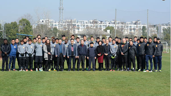 丰盛集团、驴妈妈投资赞助武汉卓尔足球队