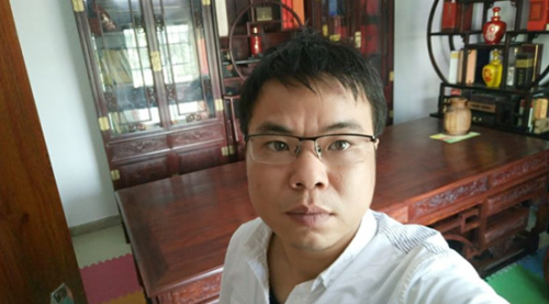 网文第一垂直媒体奇啦专访《天生神医》作家了