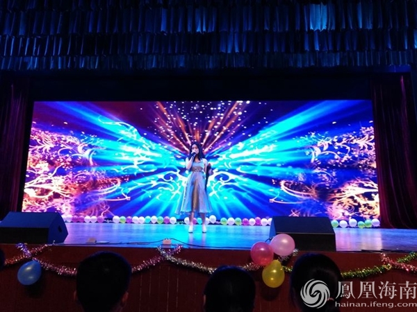 海口四中举办2017年校园十大歌手总决赛