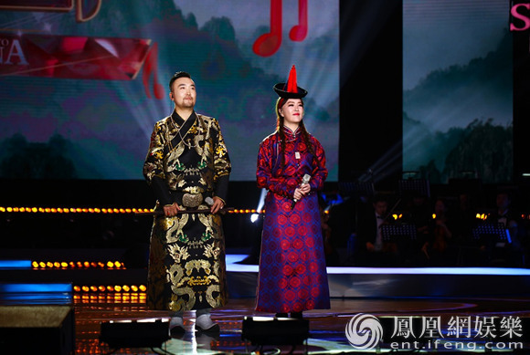 《耳畔中国》最治愈歌者 阿和图组合引人潸然泪下