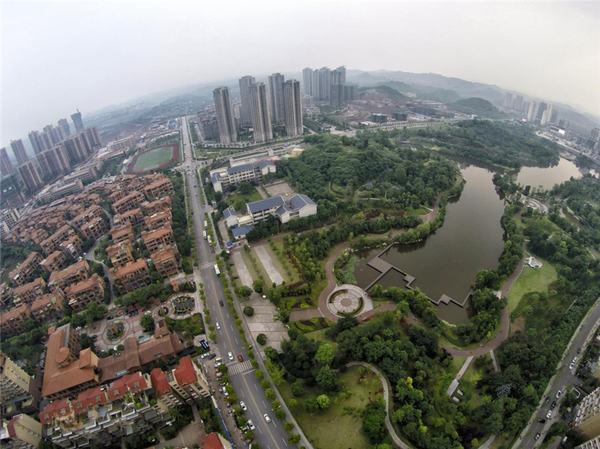 华西村人均收入_樱之园人均(3)