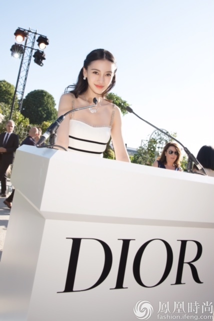 让黑子恶评闭嘴 Angelababy在争议中助力Dior