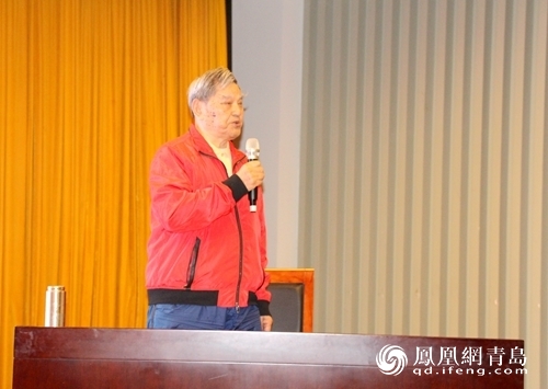 市南区举行学习贯彻党的十九大精神宣讲汇演