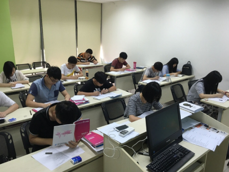 2016武汉环球教育封闭班让雅思学习更专注_凤