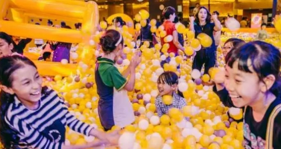 百万海洋球+真声恐龙宴 万家丽时尚生活购物广场让你三伏天玩