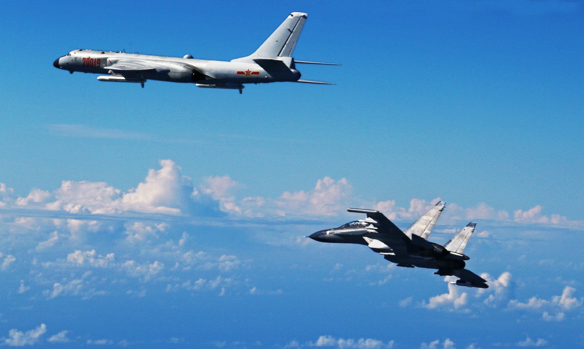 目标并非日本:中国轰炸机为何一定要突破宫古