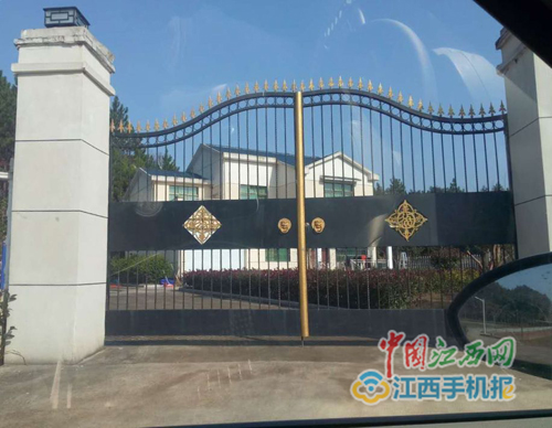 江西万年县交通局长被曝建两栋别墅，纪检部门已介入调查