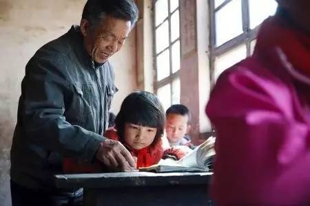 梦里花落知多少_韩国月收入多少(2)