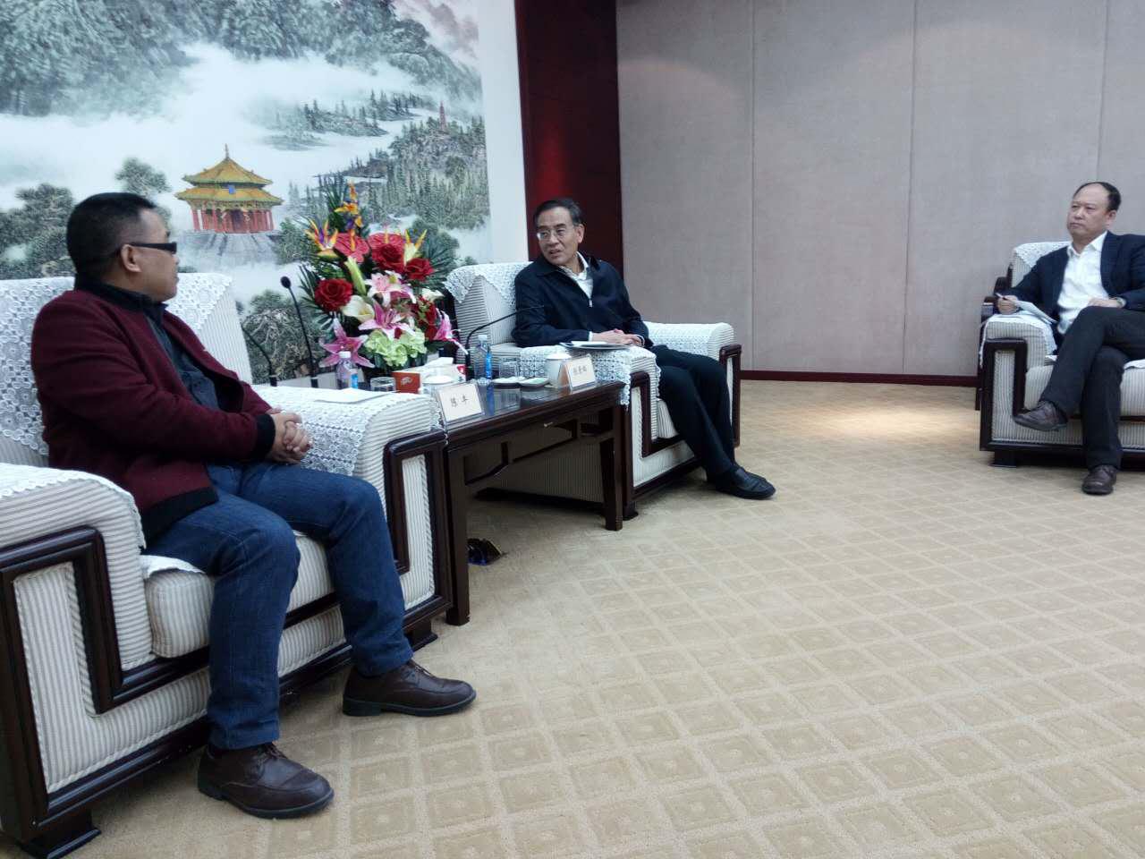 沈阳市人民政府张景辉副市长会见上海奥伟展览