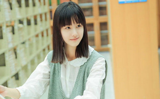 陈都灵高中丑事曝光? 外面闲言闲语太多不用过