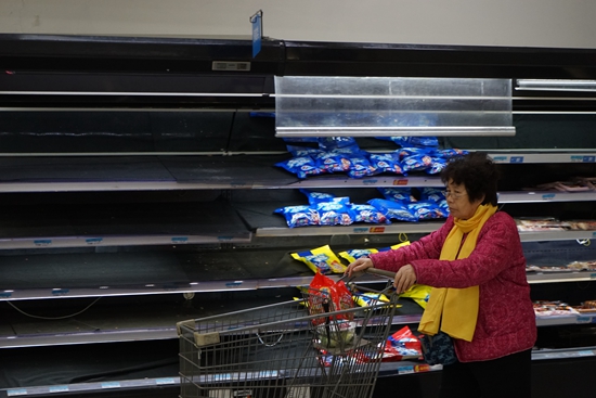韩国人在望京:改变若隐若现 超市安全员比顾客