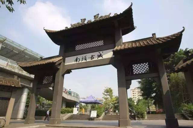 8条线个地标建筑和景点让你玩转深圳! 水族资讯 南京水族馆第1张 8条线个地标建筑和景点让你玩转深圳! 水族资讯 南京水族馆第1张