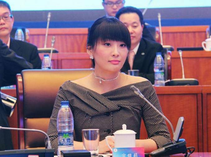 宗庆后女儿:我不想做个继承者 希望能够并购娃哈哈
