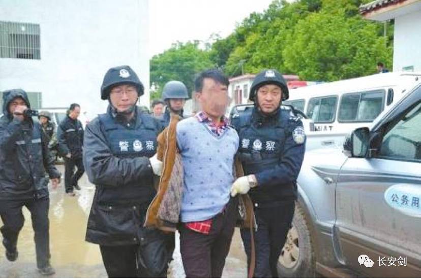 凉山民警追缉毒犯细节曝光 他经历了怎样的惨