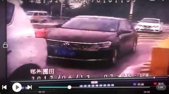 河南司机过ETC紧跟前车逃费74次 为何涉盗窃罪?