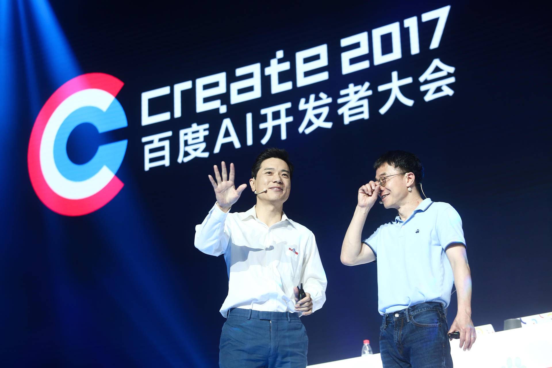 【企服快讯】陆奇终落地，出任YC中国创始人及CEO