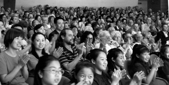 沈阳日报童声合唱团感受第十一届世界合唱大会