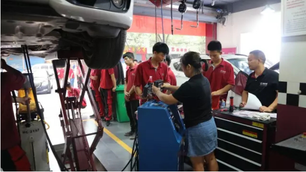 巅峰对决!2017兔师傅第二届技能大比武圆满成