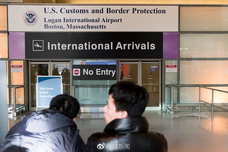 波士顿国际机场的抵达航站楼图自《纽约时报》