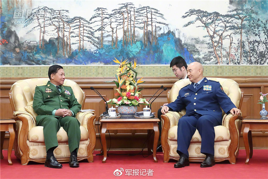 11月23日下午，中央军委副主席许其亮在钓鱼台国宾馆会见来访的缅甸国防军总司令敏昂莱