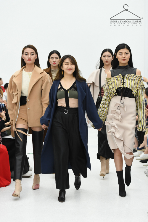 光影环球服装设计学员亮相2018深圳时装周 | 